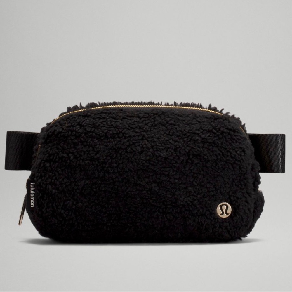 Lululemon Everywhere Fleece Belt Bag Black and Gold